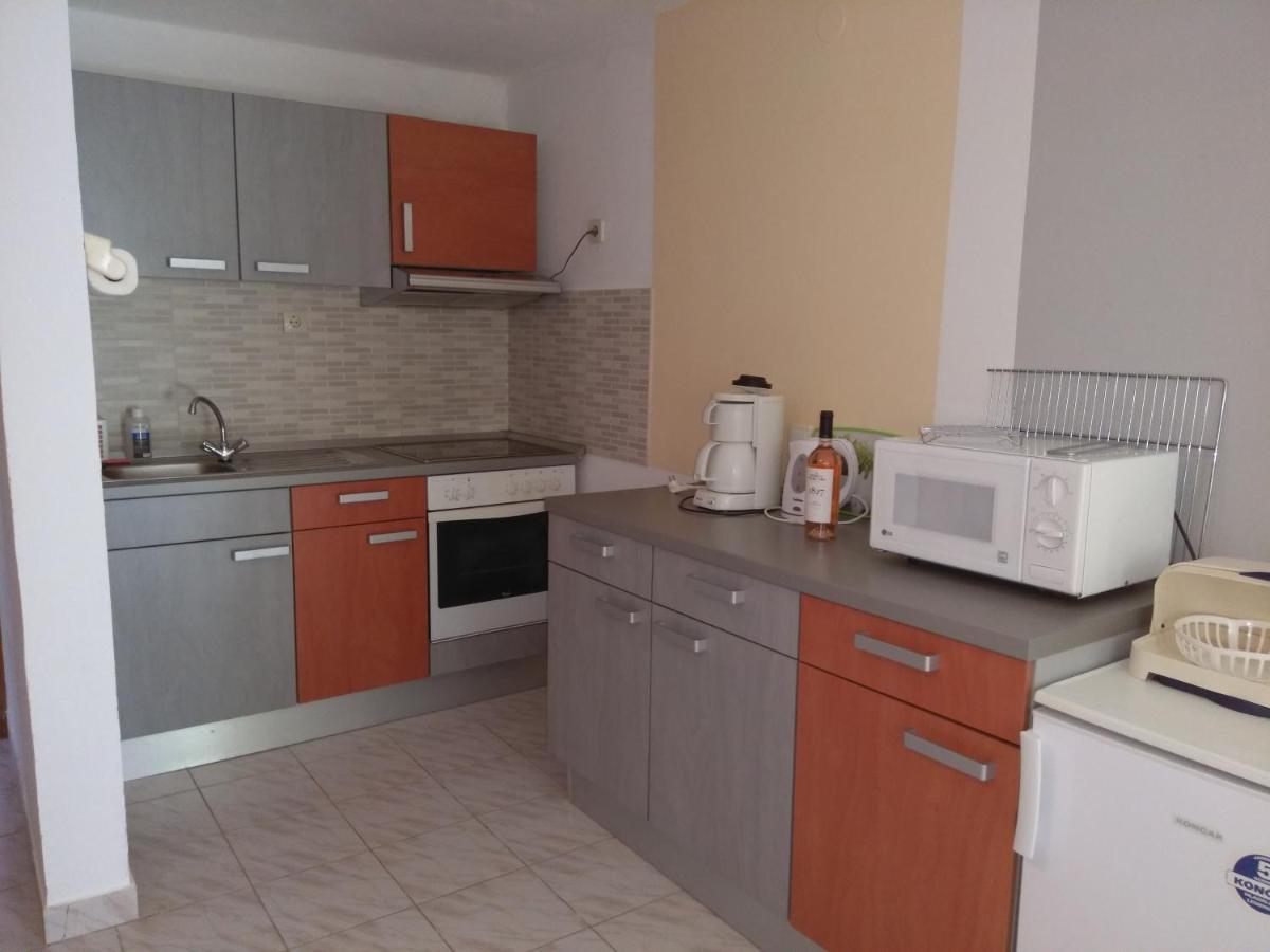 Apartmani Korade 维尔 外观 照片