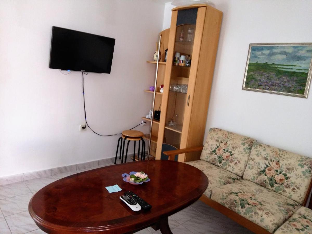 Apartmani Korade 维尔 外观 照片