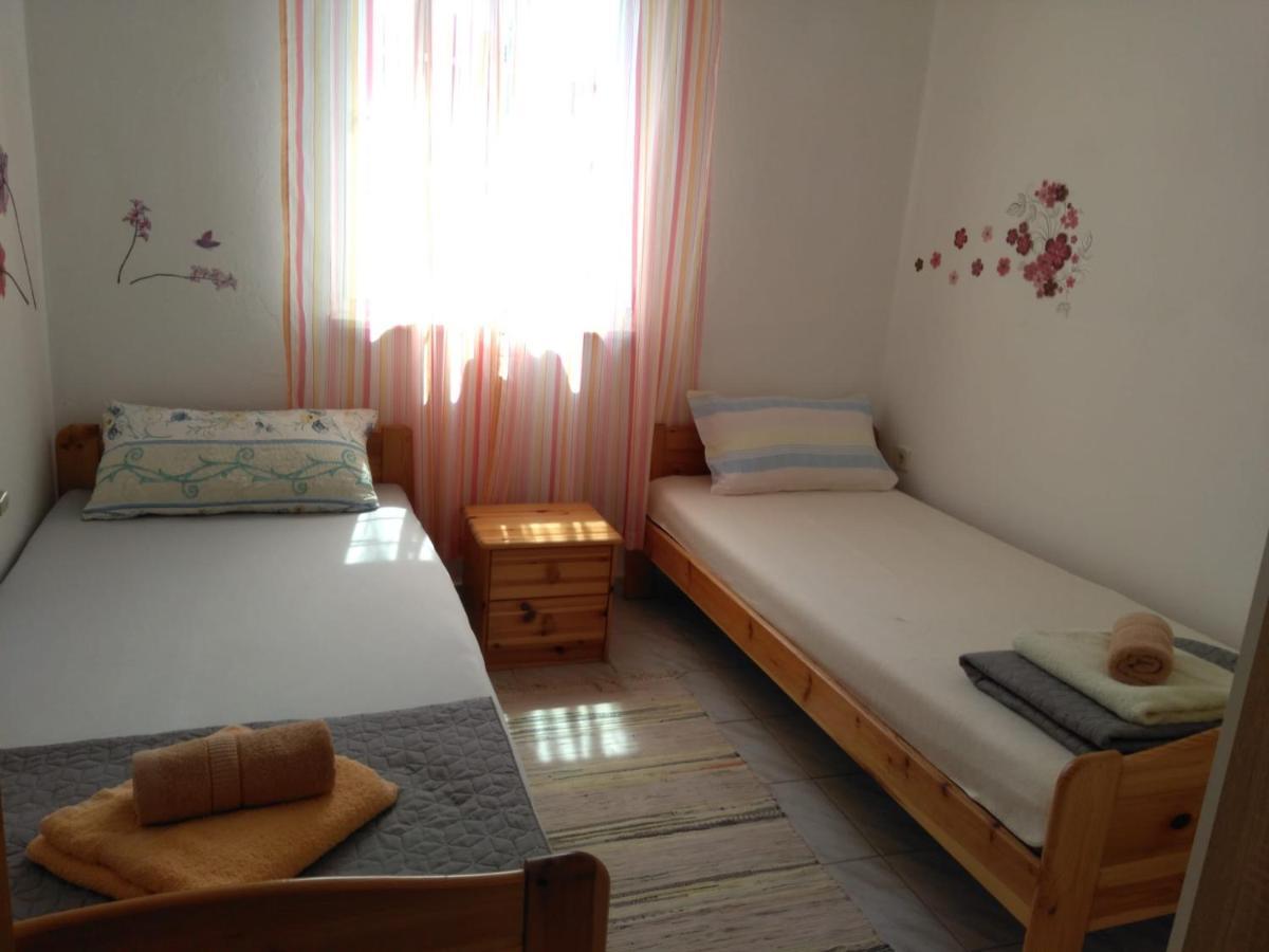 Apartmani Korade 维尔 外观 照片
