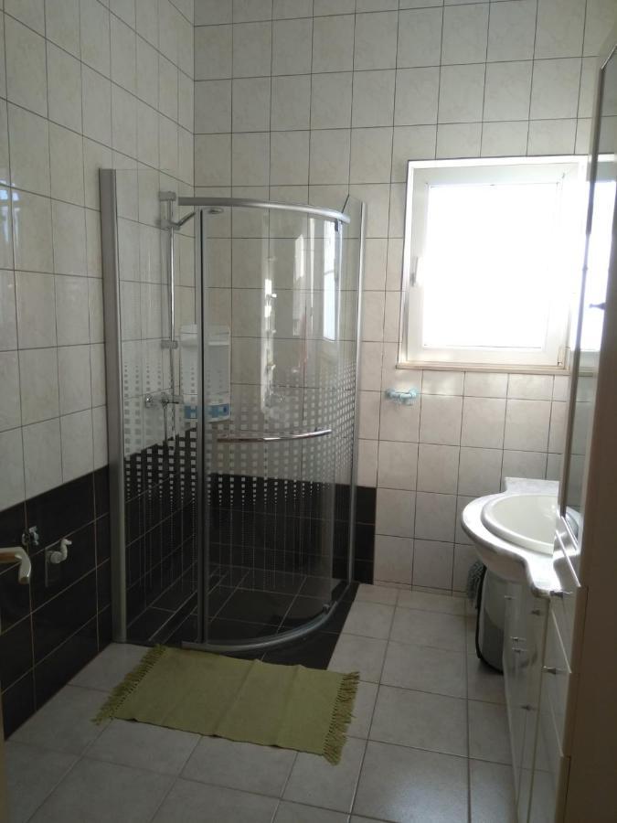 Apartmani Korade 维尔 外观 照片