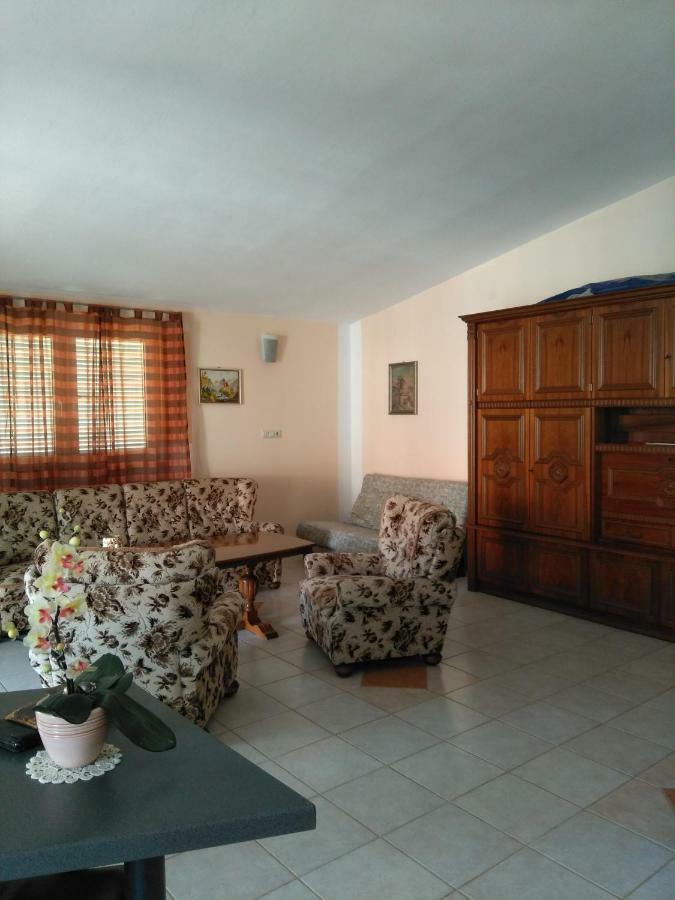 Apartmani Korade 维尔 外观 照片