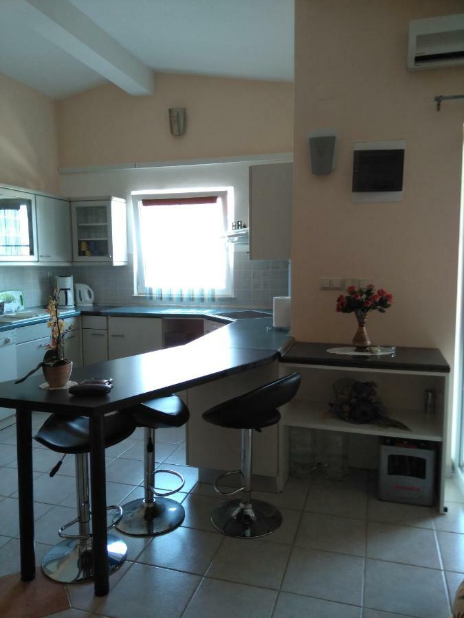 Apartmani Korade 维尔 外观 照片